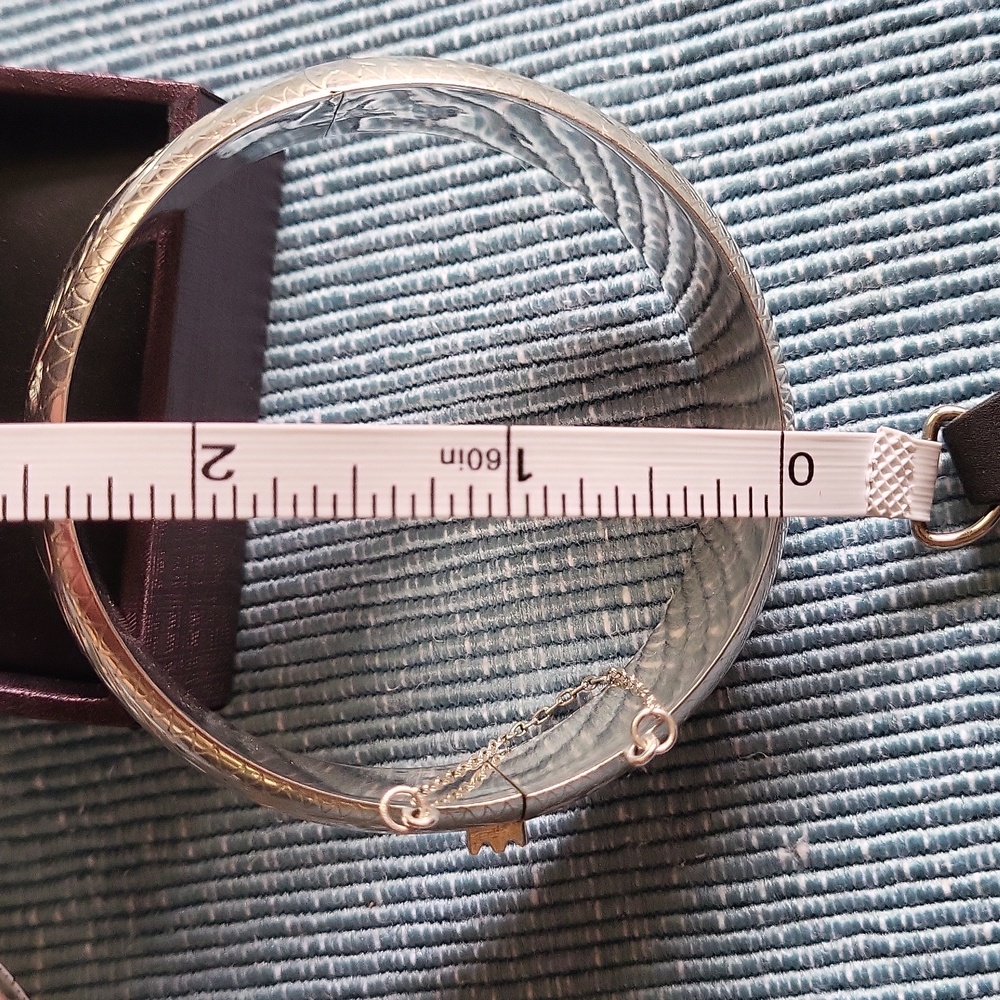 Sterling silver chunky bangle bracelet - Picture 4 of 6